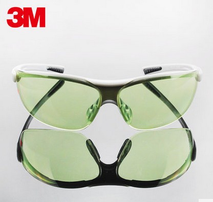 3M 1790G时尚型防护眼镜